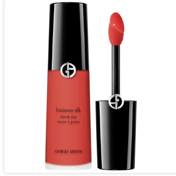 Giorgio Armani Luminous Silk Cheek Tint Liquid Blush: 41 Flaming Red - Picture 1 of 6
